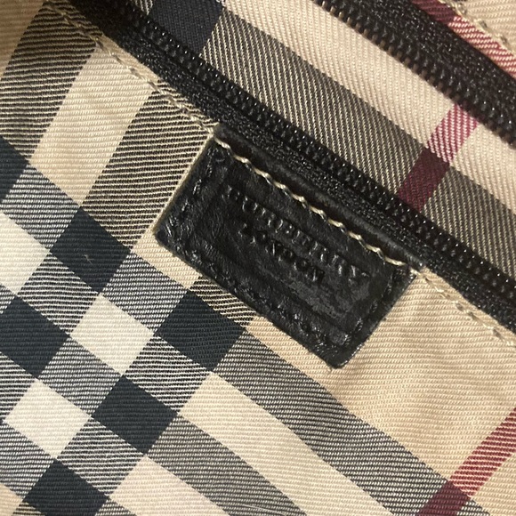 Beautiful Burberry handbag in orange pebbled leather - Picture 2 of 8